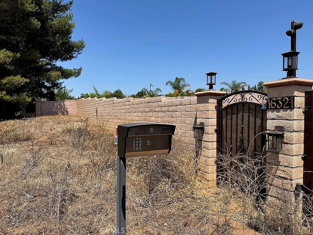 16321 Espola Road Poway, CA 92064 - Photo 20 of 23 a view of a fireplace with an outdoor space