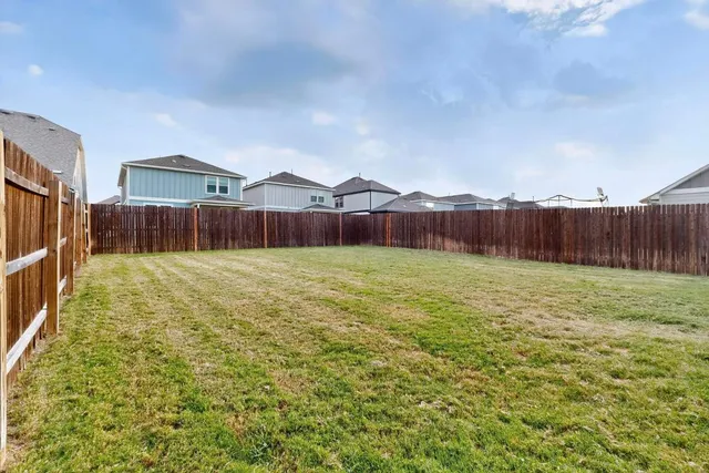 $1,995 | 128 Banyon Drive, Georgetown, TX 78628