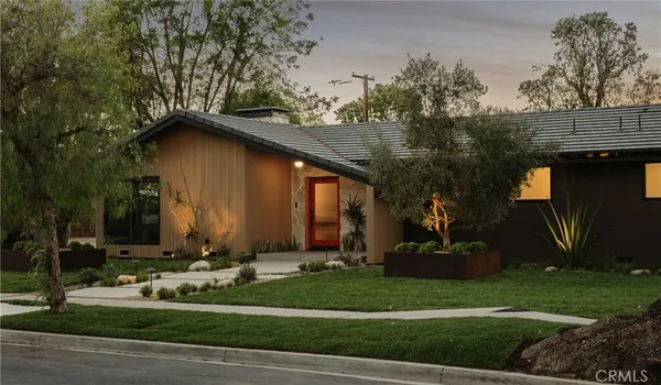 $3,895,000 | 5401 East El Parque Street, Long Beach, CA 90815