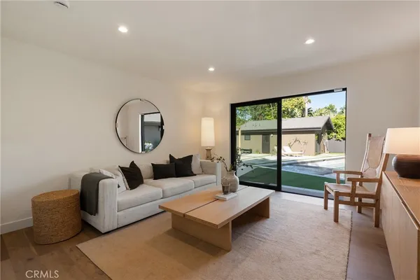 $3,895,000 | 5401 East El Parque Street, Long Beach, CA 90815