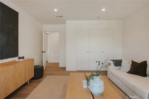 $3,895,000 | 5401 East El Parque Street, Long Beach, CA 90815