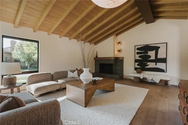 $3,895,000 | 5401 East El Parque Street, Long Beach, CA 90815