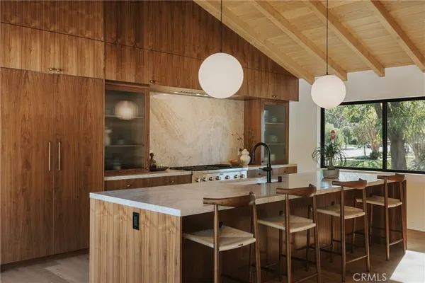 $3,895,000 | 5401 East El Parque Street, Long Beach, CA 90815