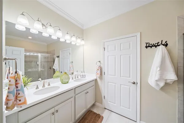 $2,500 | 21026 Fetterbush Place, Venice, FL 34293