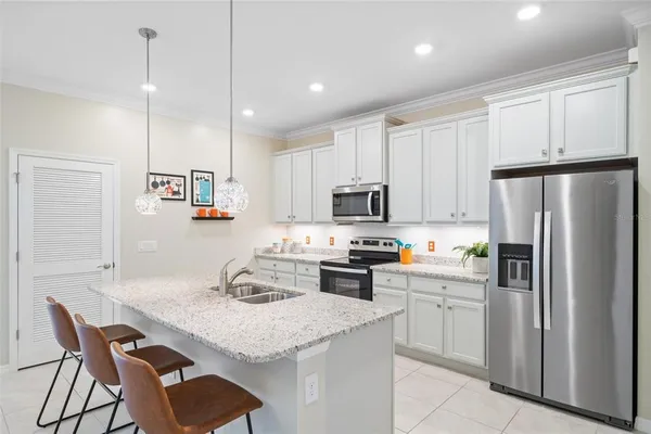 $2,500 | 21026 Fetterbush Place, Venice, FL 34293