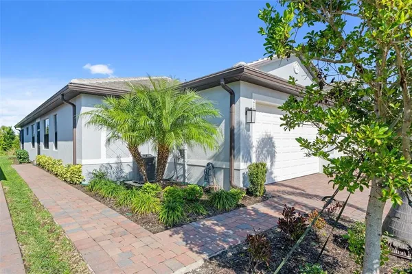 $2,500 | 21026 Fetterbush Place, Venice, FL 34293