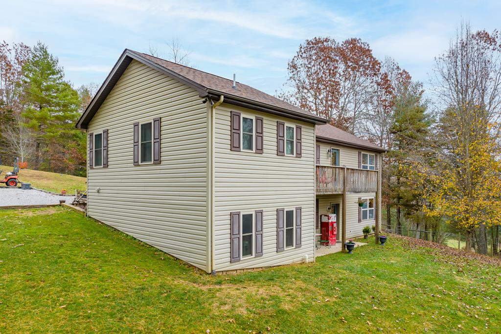 556 Rickey Road Max Meadows, VA 24360 - Photo 1 of 74 Gallery Image 1