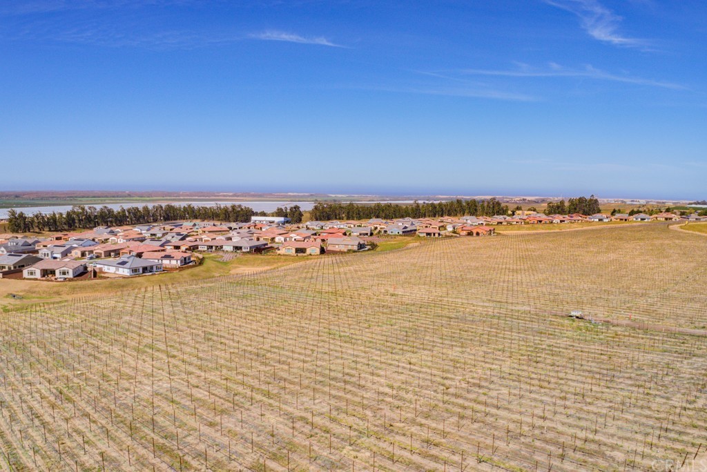 1582 Eucalyptus Road Nipomo, CA 93444 - Photo 55 of 62 a view of an ocean