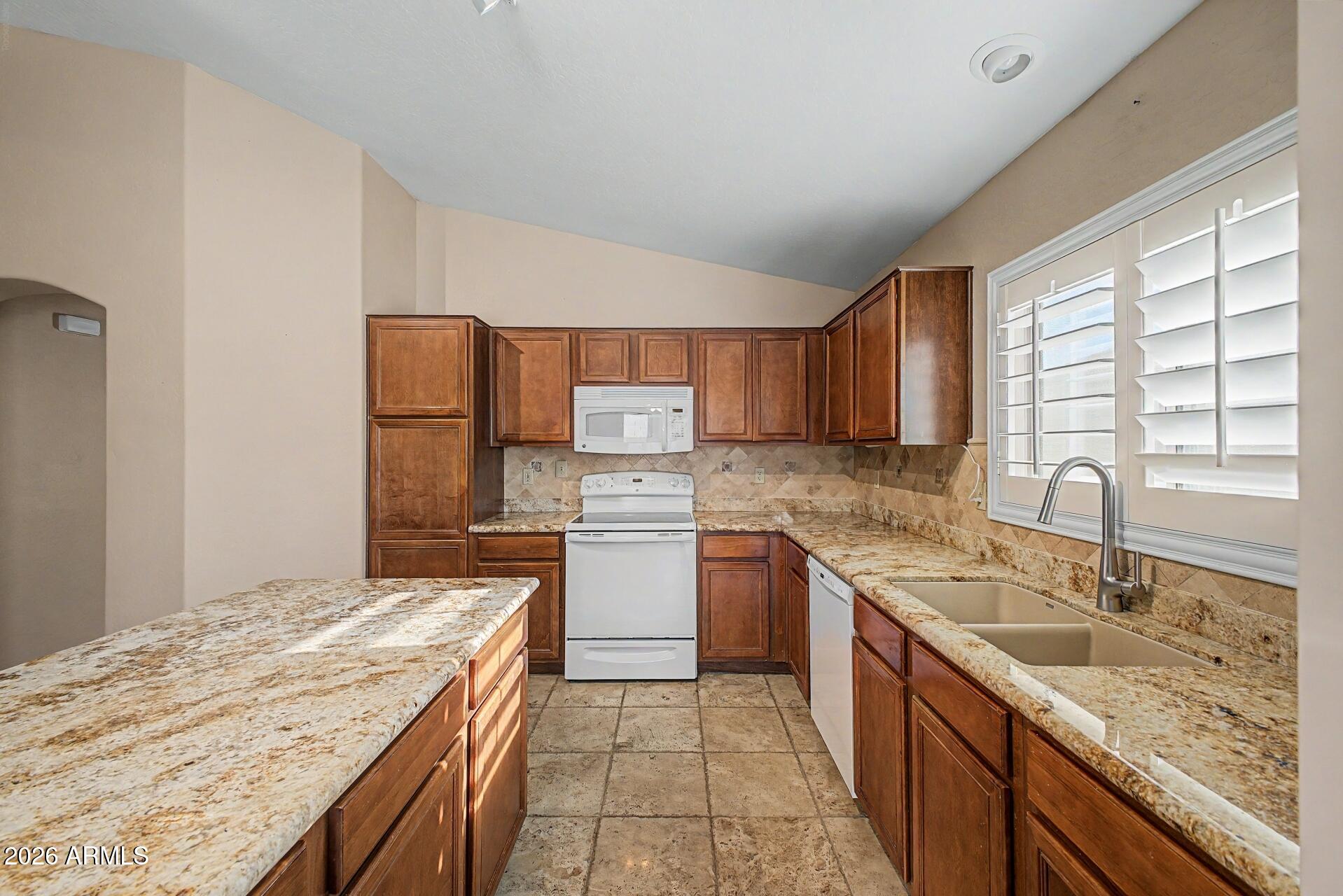 17740 West Redfield Road Surprise, AZ 85388 - Photo 20 of 49 Gallery Image 20