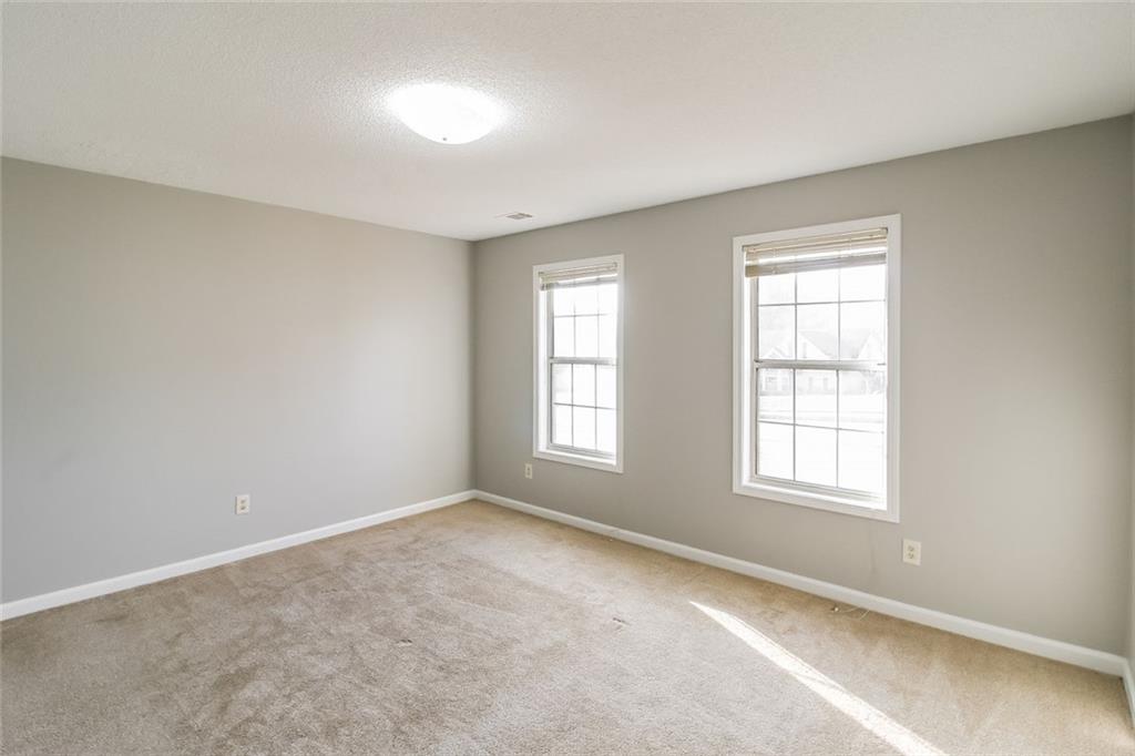 4358 Wesleyan Pointe Decatur, GA 30034 - Photo 9 of 30 an empty room with windows
