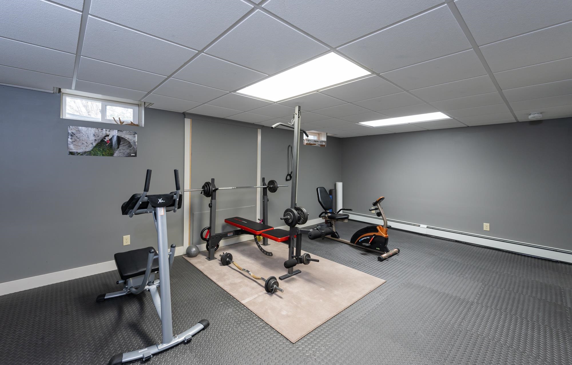 3 Sunset Road Amherst, NH 03031 - Photo 21 of 27