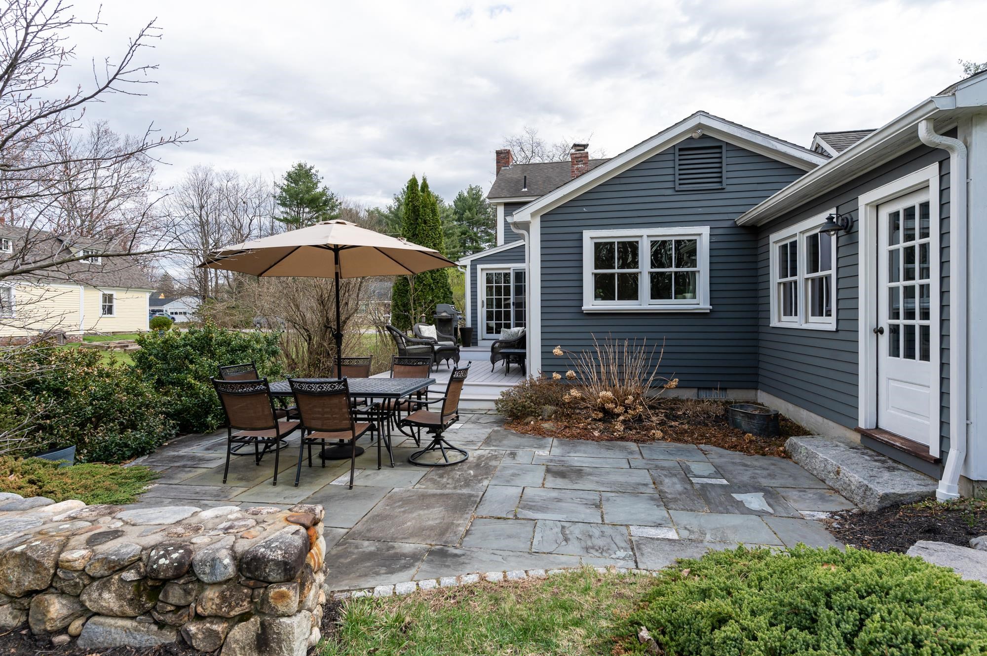 3 Sunset Road Amherst, NH 03031 - Photo 5 of 27