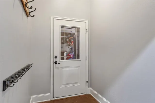 a view of utility room