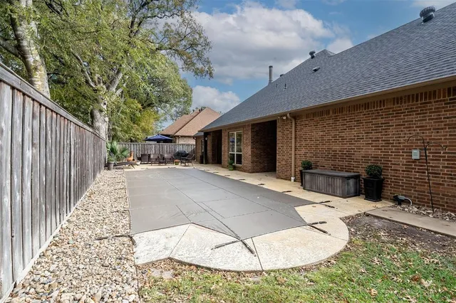 a view of outdoor space