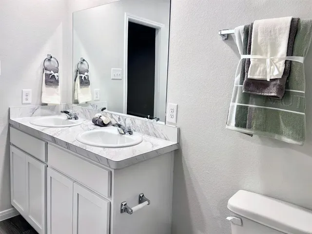 $284,990 | 868 Eagles Nest Drive, Cleburne, TX 76031