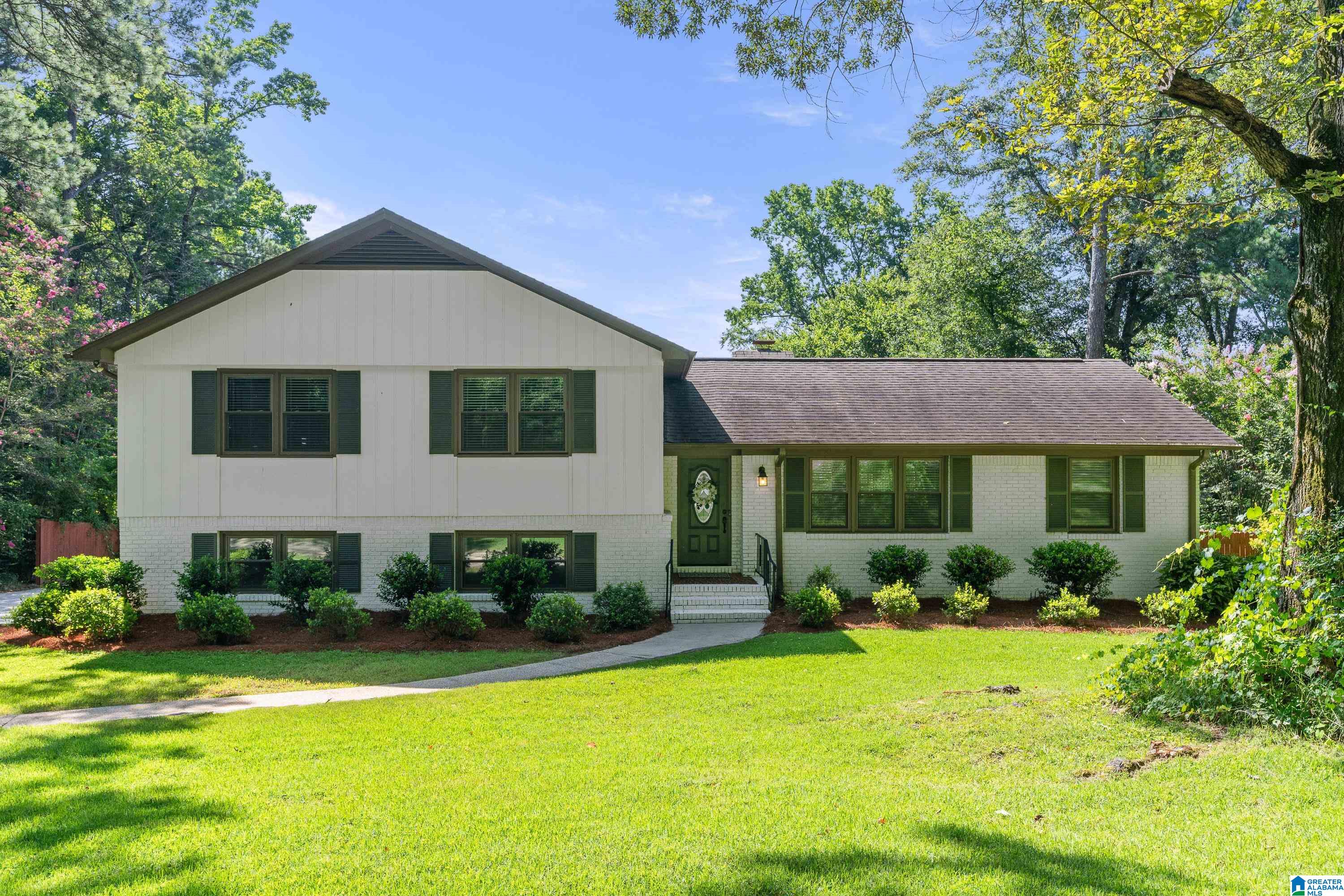 2719 Acton Road Birmingham, AL 35243 - Photo 2 of 60