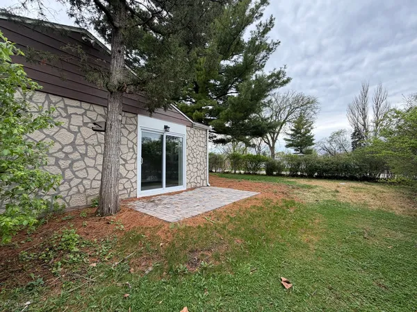 $450,000 | 5547 South Peck Avenue, Countryside, IL 60525