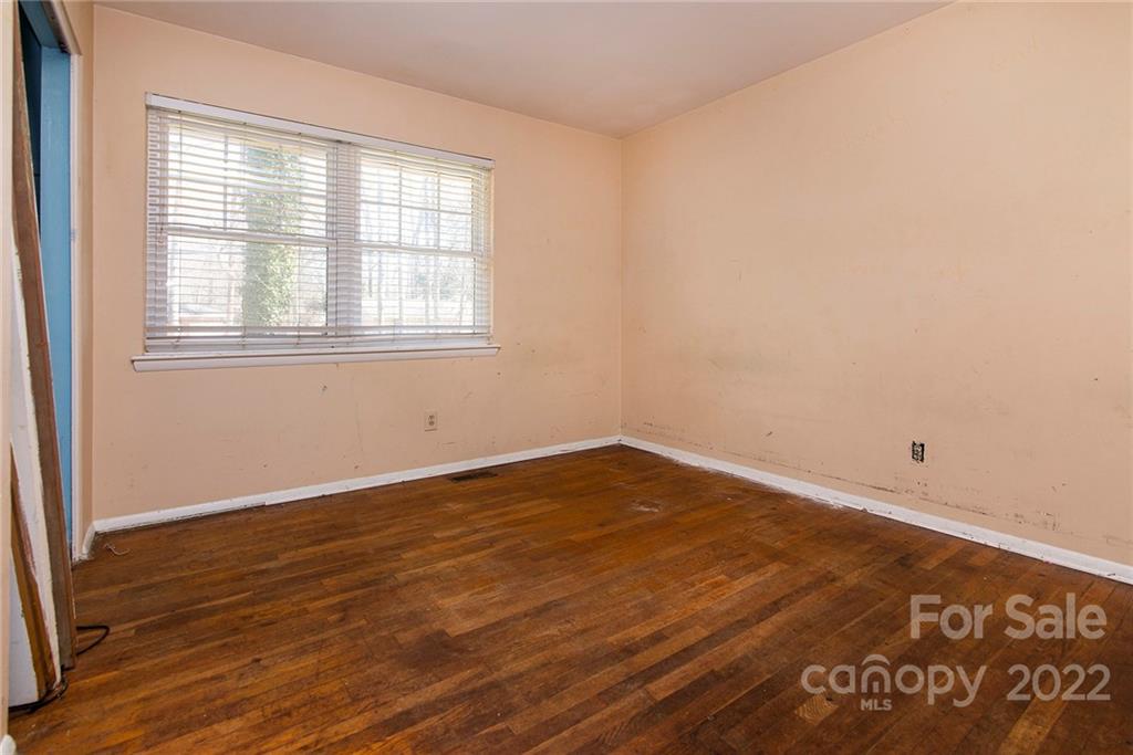 4508 Cinderella Road Charlotte, NC 28213 - Photo 18 of 23 Gallery Image 18