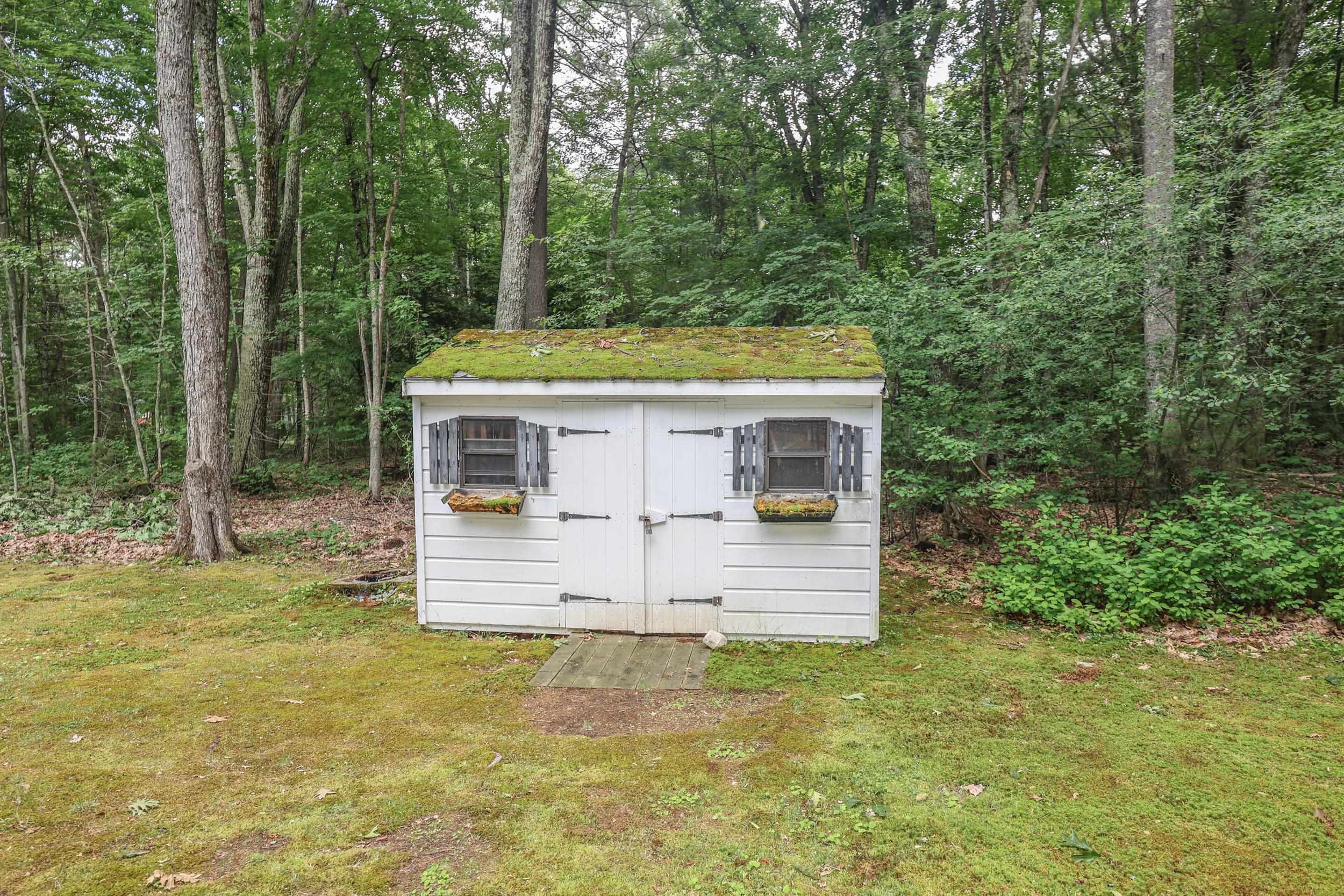 65 Shannon Road Salem, NH 03079 - Photo 49 of 58