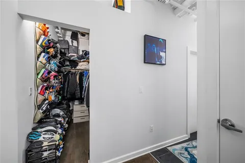 $314,000 | 805 Peachtree Street Northeast, Unit 318, Atlanta, GA 30308
