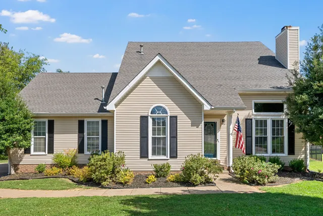 $450,000 | 409 Augusta Place, Clarksville, TN 37043