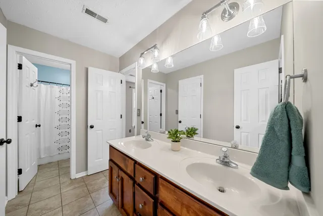 $460,000 | 409 Augusta Place, Clarksville, TN 37043