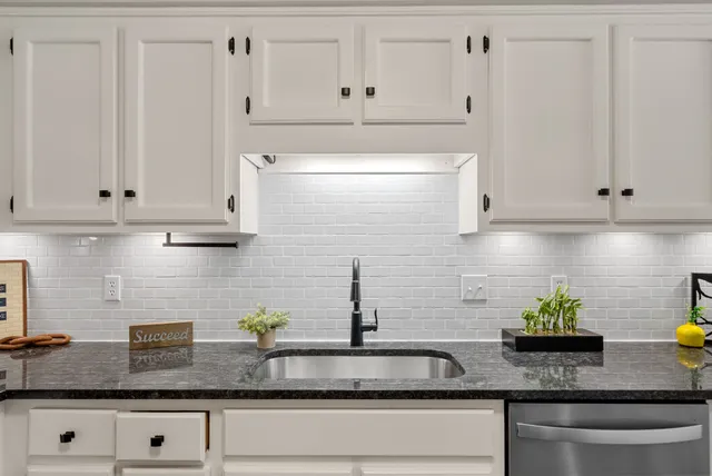 $460,000 | 409 Augusta Place, Clarksville, TN 37043