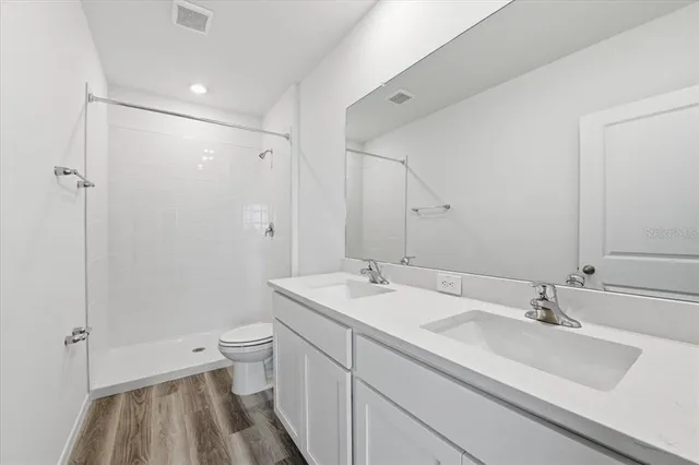 $2,199 | 8066 Swan Mist Way, Wesley Chapel, FL 33545