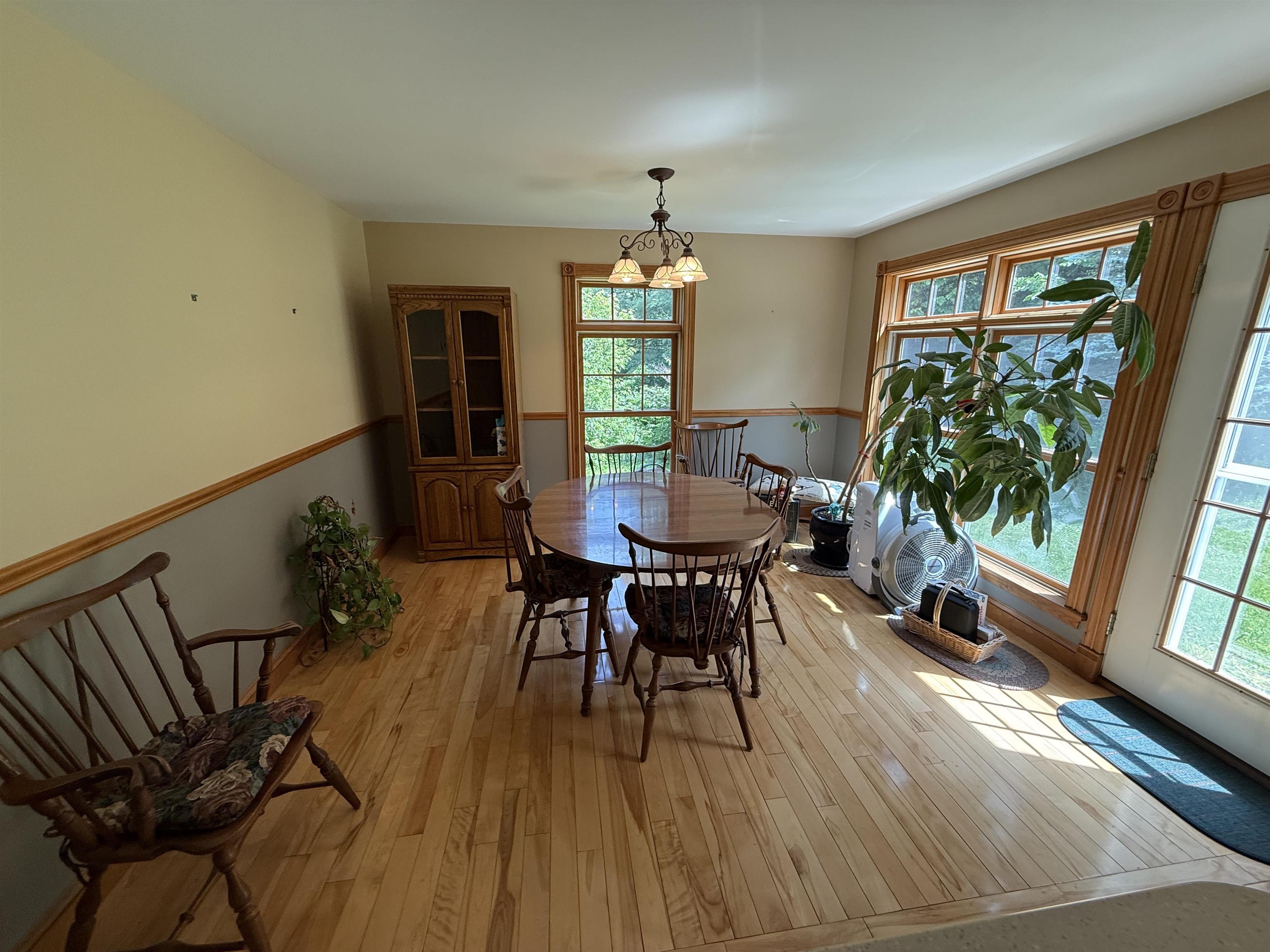 82 Spring Creek Road St. Johnsbury, VT 05819 - Photo 16 of 60