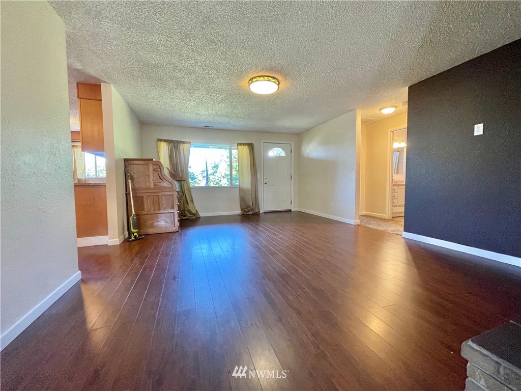 910 Calhoun Road Aberdeen, WA 98520 - Photo 11 of 31 Gallery Image 11