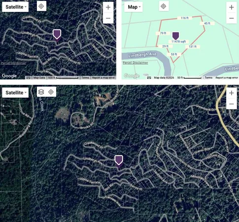 a picture of a mirror