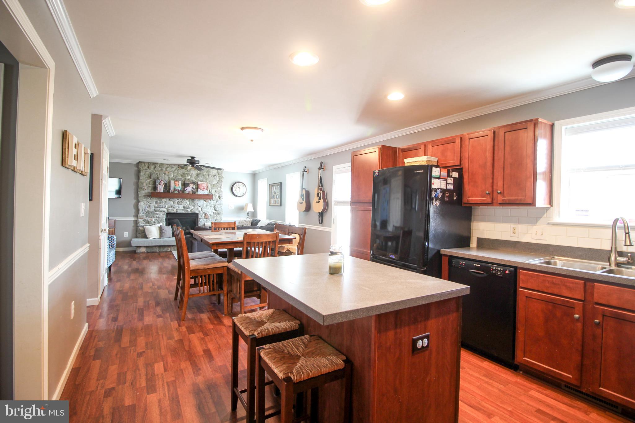 859 Sylvan Road Lancaster, PA 17601 - Photo 4 of 34 Gallery Image 4