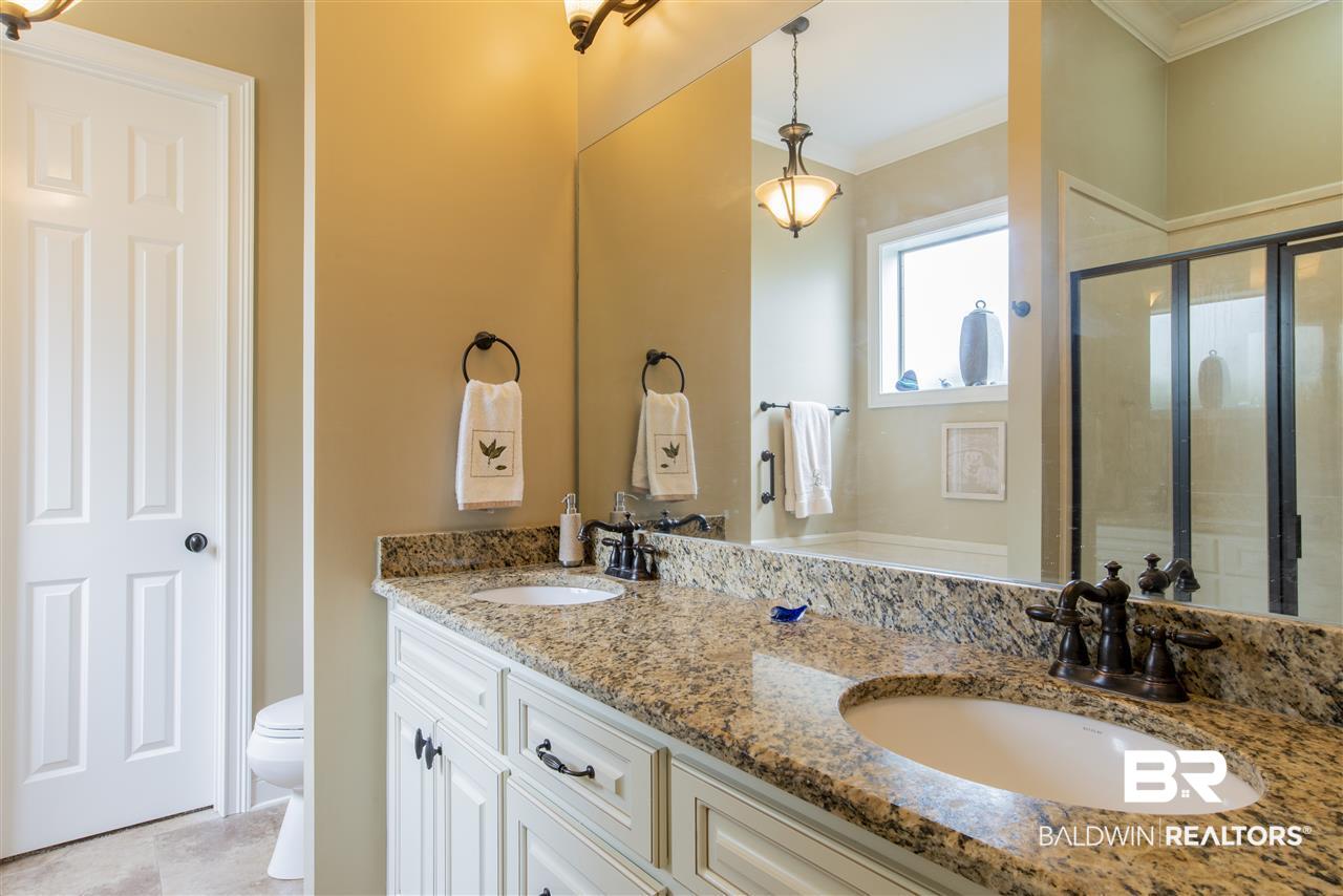 30927 Pine Court Daphne, AL 36527 - Photo 18 of 40 Master Bath