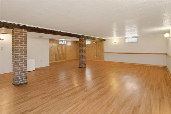 $199,900 | 168 Willowen Drive, Irondequoit, NY 14609