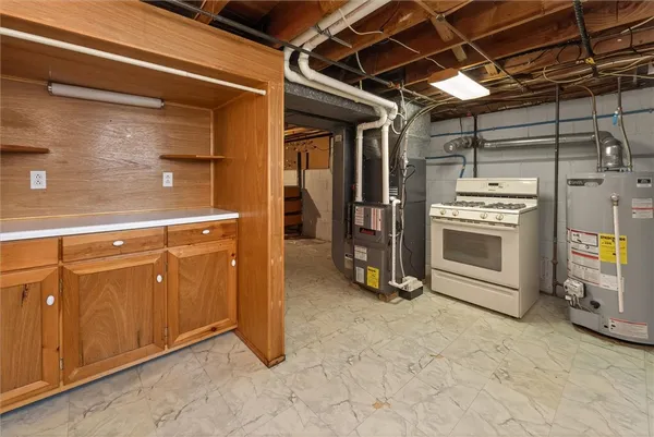 $199,900 | 168 Willowen Drive, Irondequoit, NY 14609