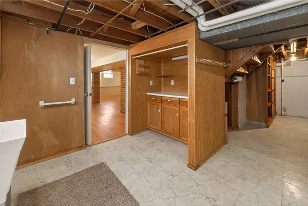 $199,900 | 168 Willowen Drive, Irondequoit, NY 14609