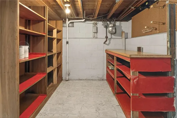 $199,900 | 168 Willowen Drive, Irondequoit, NY 14609