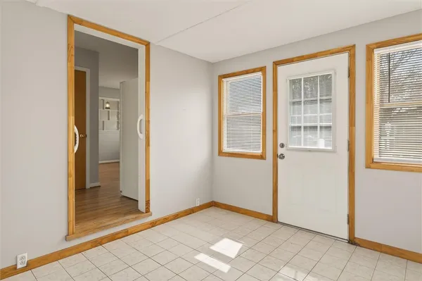 $199,900 | 168 Willowen Drive, Irondequoit, NY 14609