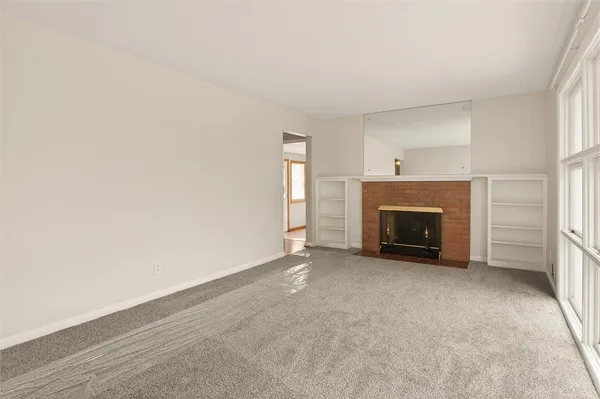 $199,900 | 168 Willowen Drive, Irondequoit, NY 14609