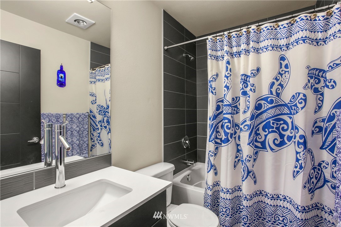 8601 Delridge Way Southwest, Unit D Seattle, WA 98106 - Photo 14 of 21 Gallery Image 14