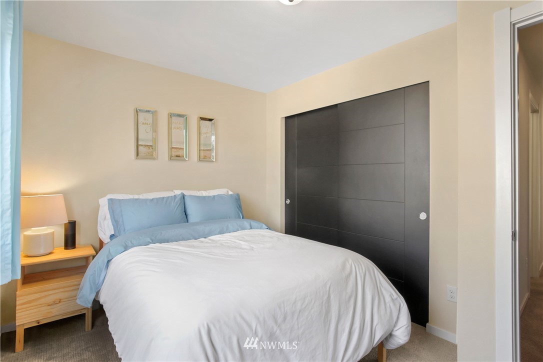 8601 Delridge Way Southwest, Unit D Seattle, WA 98106 - Photo 16 of 21 Gallery Image 16