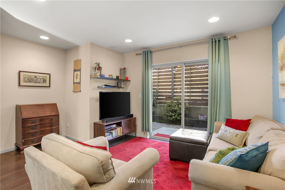 8601 Delridge Way Southwest, Unit D Seattle, WA 98106 - Photo 9 of 21 Gallery Image 9