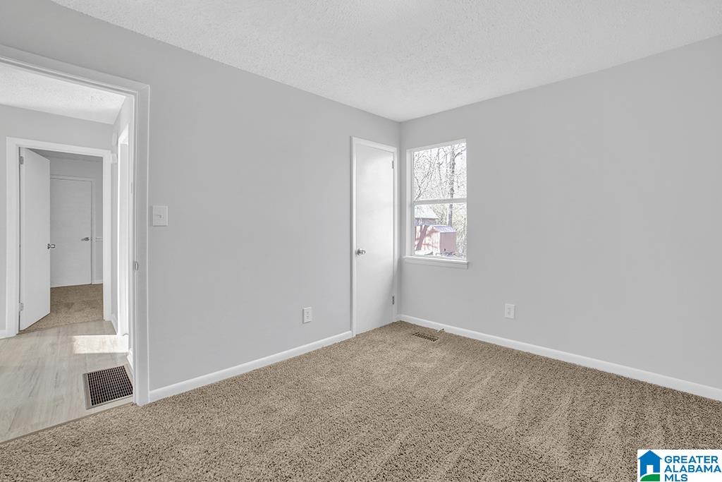 5956 Creekwood Road Birmingham, AL 35210 - Photo 21 of 27
