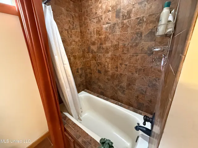 $364,900 | 130 Beech Road, Ovett, MS 39464