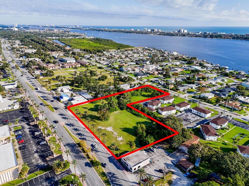 1771 South Ridgewood Avenue South Daytona, FL 32119 - Photo 3 of 29