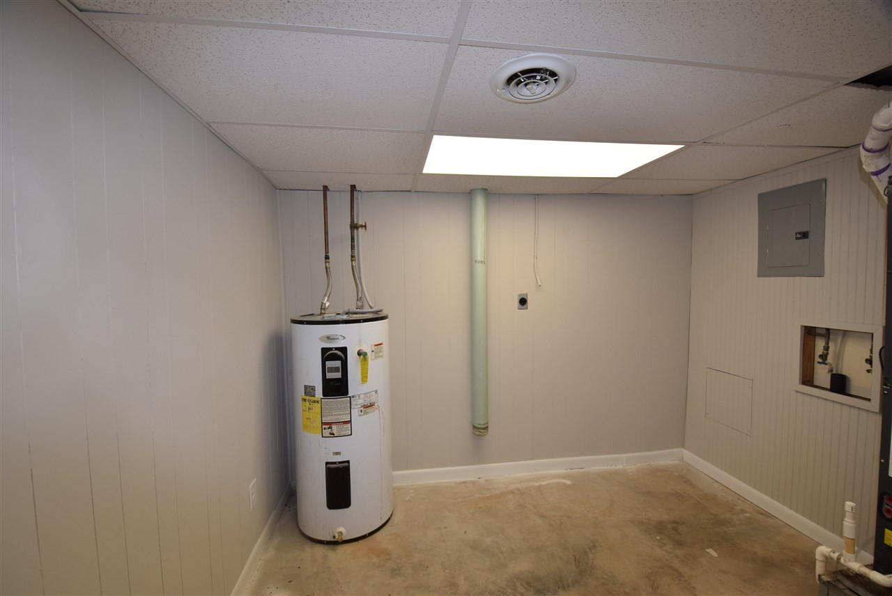7100 Denlee Road Raleigh, NC 27603 - Photo 26 of 30 Laundry and Utility Room