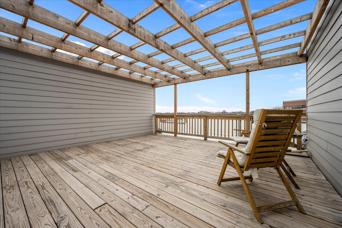 1229 Shermer Road Northbrook, IL 60062 - Photo 15 of 22 a view of a roof deck