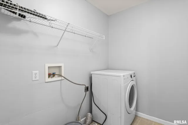 $289,900 | 255 Possum Pass Court, Sherman, IL 62684