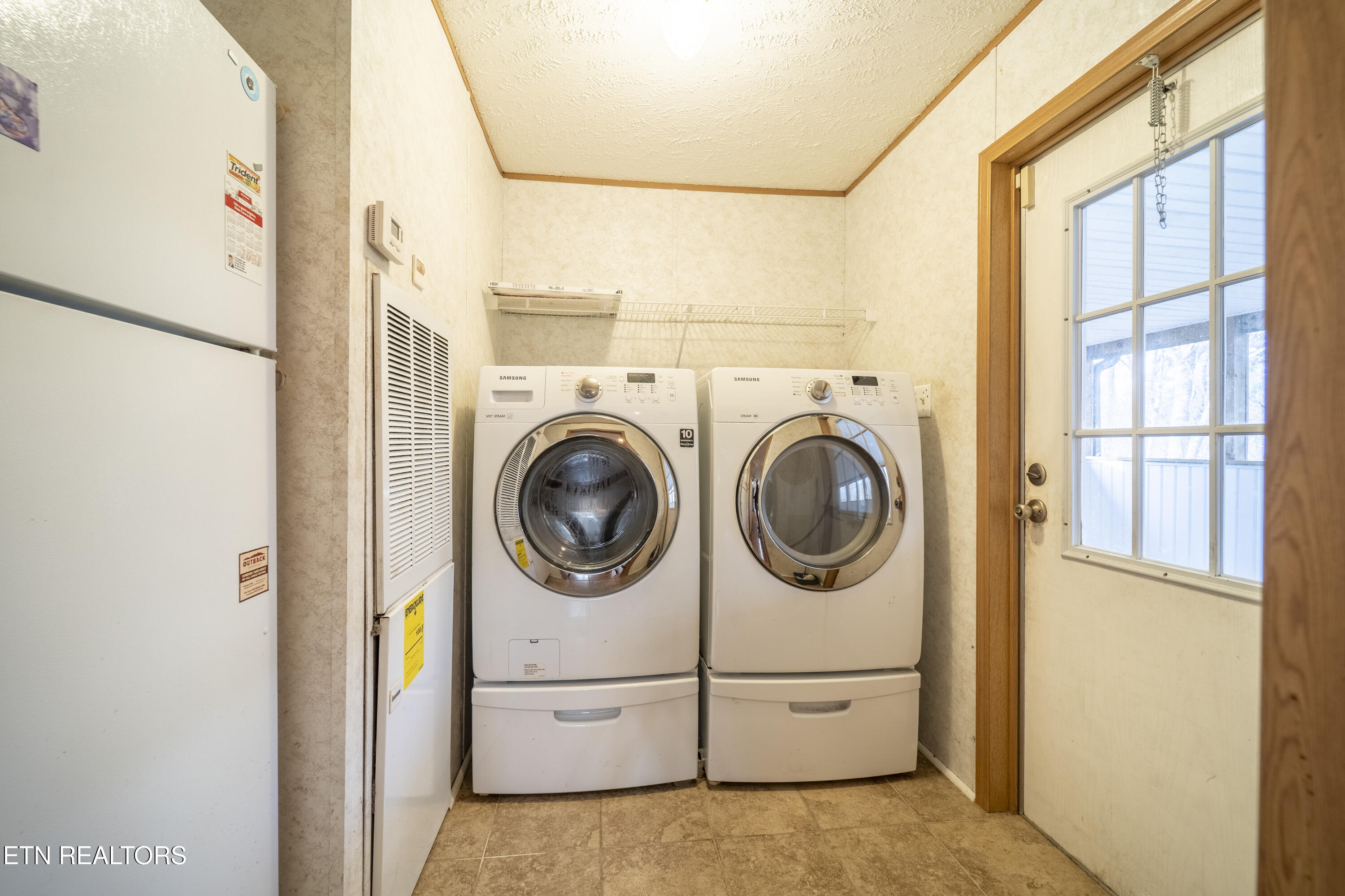 10423 Slemp Road Kodak, TN 37764 - Photo 11 of 28 _A737449-HDR