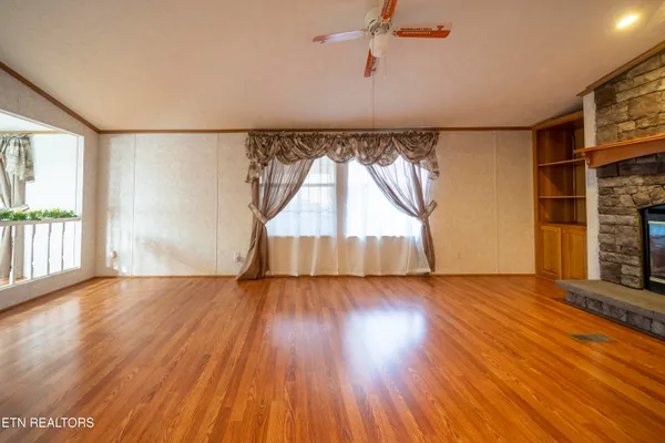 $240,000 | 10423 Slemp Road, Kodak, TN 37764